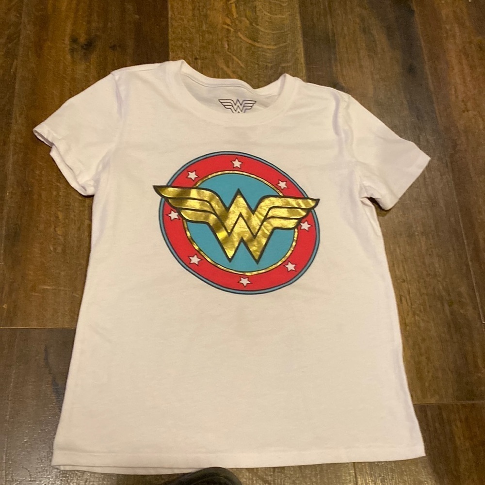 Girl’s Wonder Woman Short-sleeve t-shirt size 10 12
